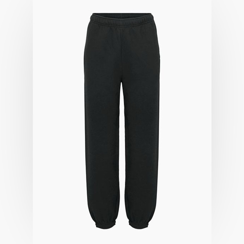 LAST CHANCE! Aritzia mega fit joggers